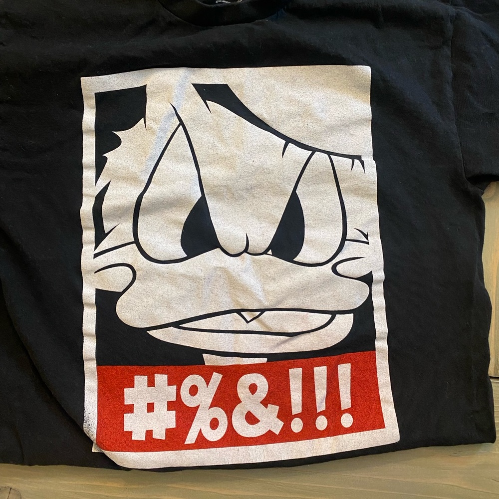 Disney shirt: Donald Duck